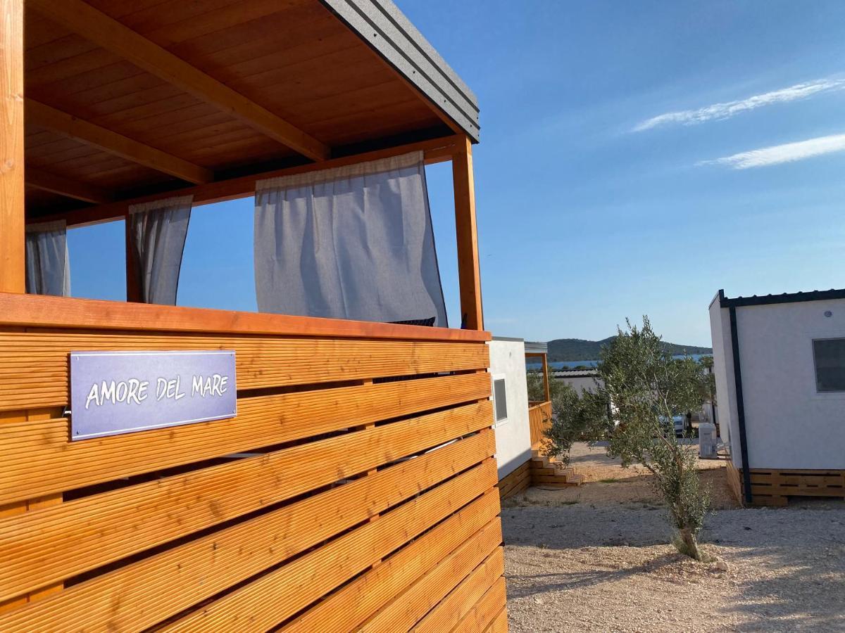 Amore Del Mare, Seaside Family Pace, Free Parking And Wifi In Camp Dalmatino Drage Exterior foto
