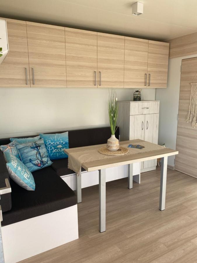 Amore Del Mare, Seaside Family Pace, Free Parking And Wifi In Camp Dalmatino Drage Exterior foto